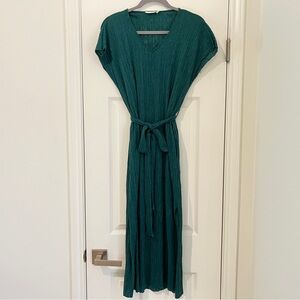 Lush emerald green dress